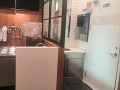 -小杨生煎(金山百联购物中心3楼店)