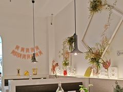 -春树下·树屋花房西餐厅(罍街AS1980店)