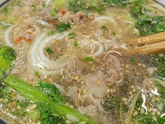 -云阿蛮云南生烫牛肉米线(奉贤路店)