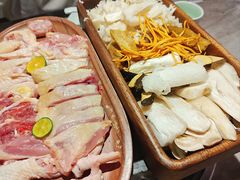-野·大山里野生菌石锅土鸡(益田假日店)