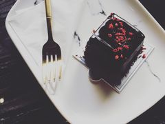 -UNI UNI(环亚凯瑟琳店)