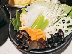-三江源活鱼现烤(维多利摩尔城店)