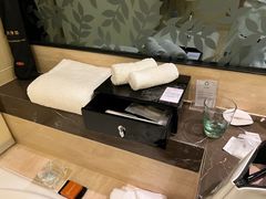 -广州花都皇冠假日酒店