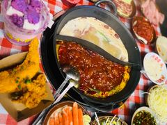 -赵美丽·重庆社区火锅·直营店(火车东站·中豪国际店)