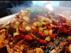 香辣烤鱼-辣尚瘾·烤鱼·新川菜(交大直营店)