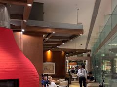 -怡咖啡海鲜自助餐厅(浦东香格里拉店)