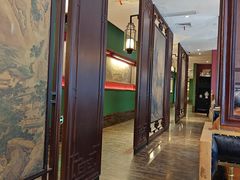 -新白鹿餐厅(银泰西湖文化广场店)
