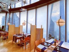 -雲上錢屋·地标景观(上海中心店)