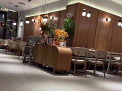 -必胜客(康华路店)