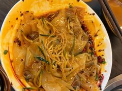 -贵厨酸汤牛肉(花果园国际中心店)