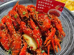 -肥肥虾庄·金牌油焖大虾(沙湖店)