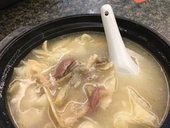 -春阳水饺(香槟广场店)
