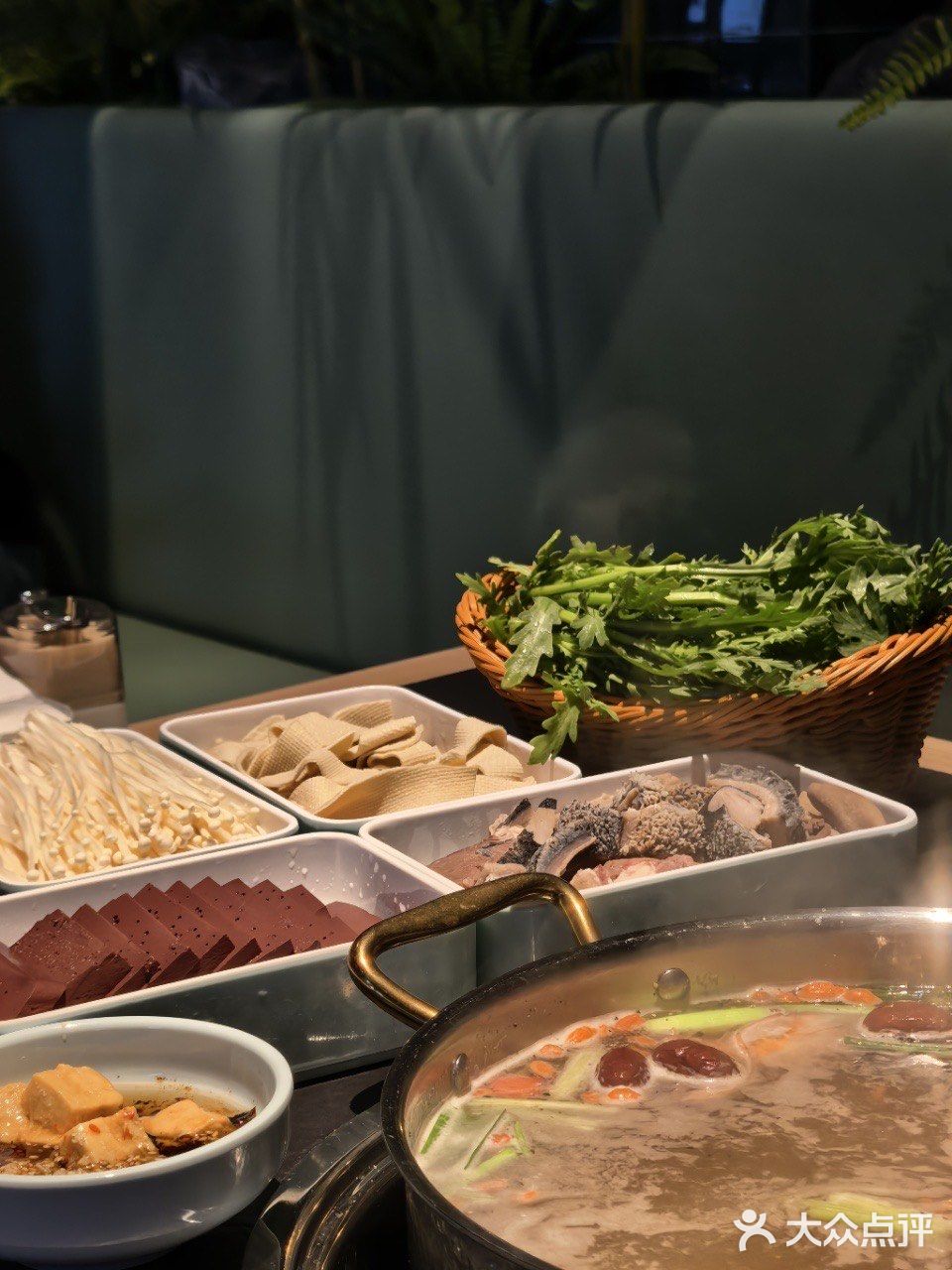 谁能拒绝这家牛霸凉都黄牛肉火锅