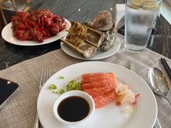 -东方红海鲜百汇(国际大厦店)