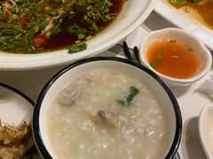 蚝仔砂锅粥-潮人姐妹轩(海宁路店)