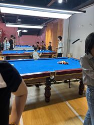 -飞吧潮玩运动蹦床游乐场
