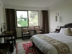 豪华客房-龙山酒店温泉