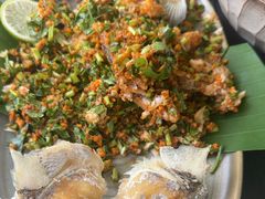 洱海手撕海鲈鱼-Ameigo梅果·云贵川bistro(长宁来福士店)