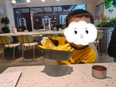 -必胜客(WOW中心城店)