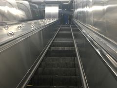 -红土地(地铁站)
