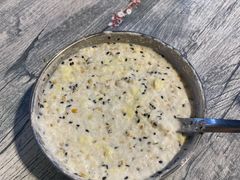 -白翔甜食店