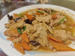 -宾朋海鲜饭庄(兴海路店)