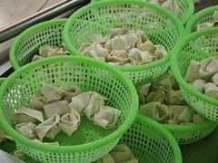 -周震馄饨