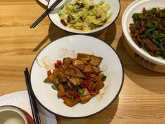 -胡子大厨·超级小炒肉(晶耀前滩店)