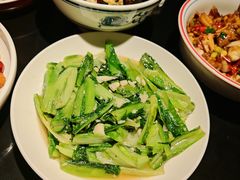 -湘西小馆(滨河路店)