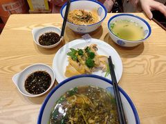 -禧凰·老上海白斩鸡辣肉面店