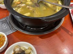 -菌之家·专业纯野生菌火锅·特色炒菌