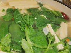 -黑鸡小馆(金源店)