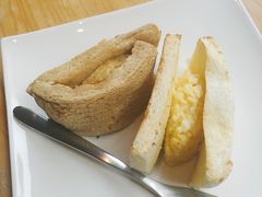 鸡蛋吞拿三明治-星巴克臻选(郑州中原万达店)