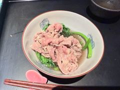-雲上錢屋·地标景观(上海中心店)