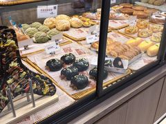 -顶东面包花园·生日蛋糕(世博店)