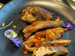 酥脆熏鲳鱼-望乡楼上海菜(日月光店)