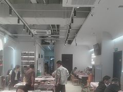 -老班长·小龙虾·鲜货烧烤大排档(金街美地店)