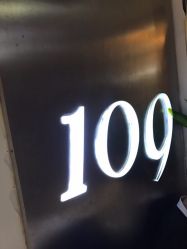 点击看大图 -109美发沙龙