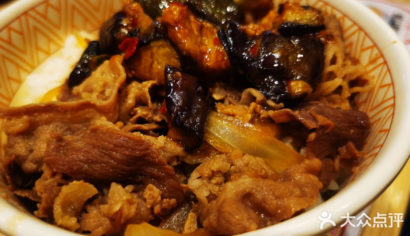 超好吃的牛井饭 有奶香味哦