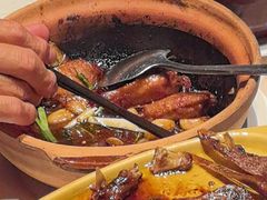 -八府香鸭·啫啫煲(华山路店)