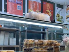 面包甜点陈列柜-白玉兰食品(甜云店)