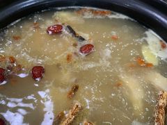 -濠轩阁特色生蚝火锅(水湾路店)