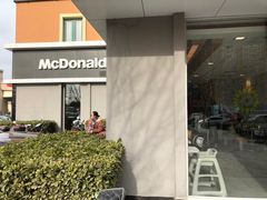 门面-麦当劳(欢乐谷店)