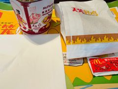 -麦当劳(乳山路店)