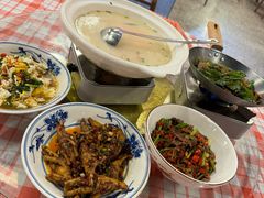 -新李记 · 口味菜馆(南郊公园店)