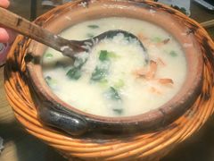 -粤港湾砂锅粥·宵夜(宝龙店)