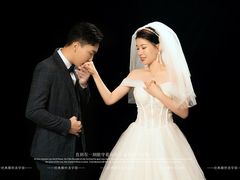 -经典婚纱摄影美学馆·私人定制