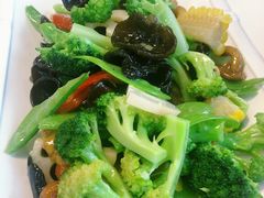 -雅逸居海鲜小厨