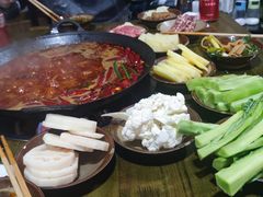 -黄潇洒老火锅(九眼桥宏济巷店)
