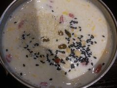 -勺子米线·云南传统小吃市集(四方街店)